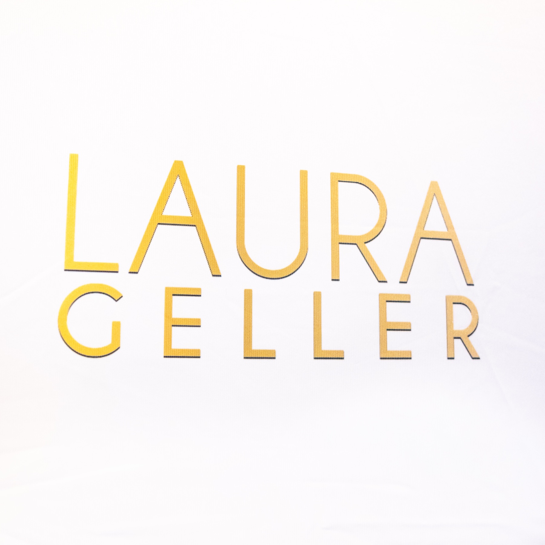 Laura Geller branded logo wall activation