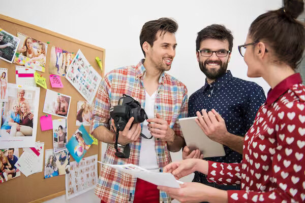 A photobooth business partner figuring out unique experiences for their customers