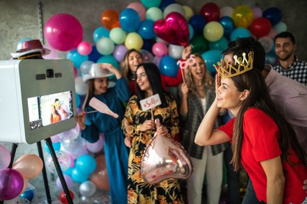 Photo booths connected to  the internet