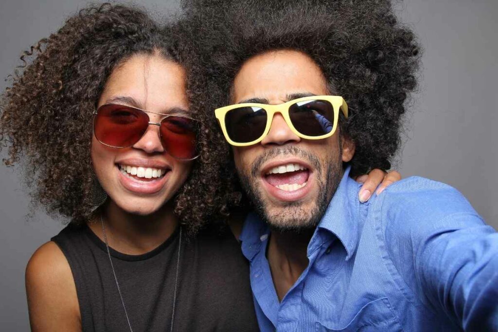 A couple from a virtual photo booth